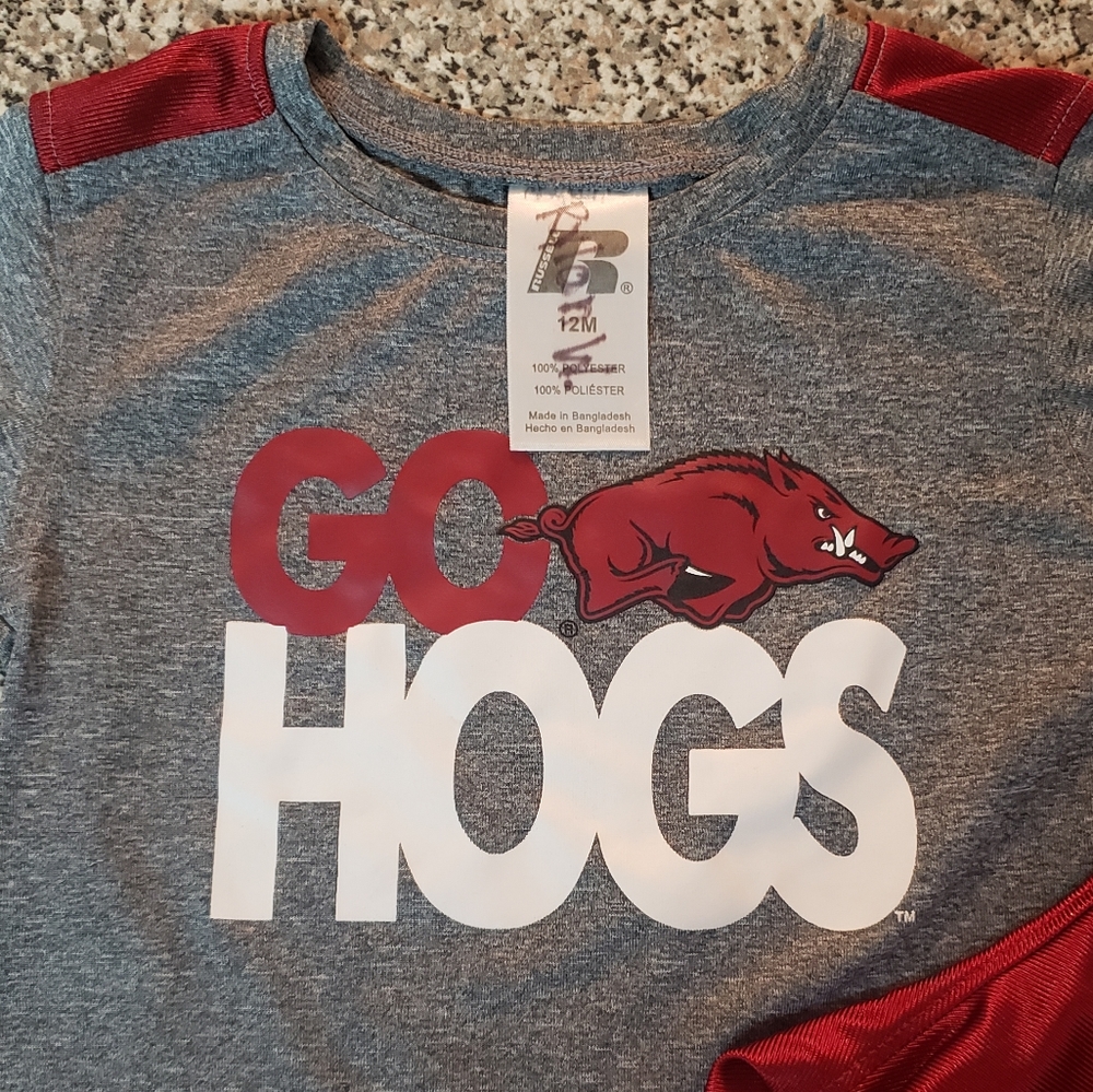 12m Razorback outfit - Picture 2 of 3